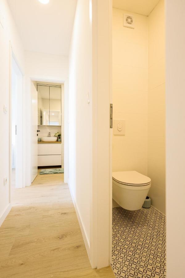 Apartment Sea View In The Center With Free Parking Zadar